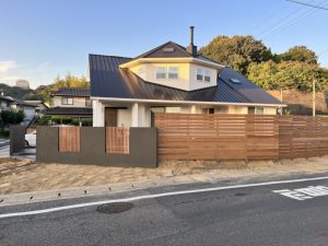 目隠しフェンス